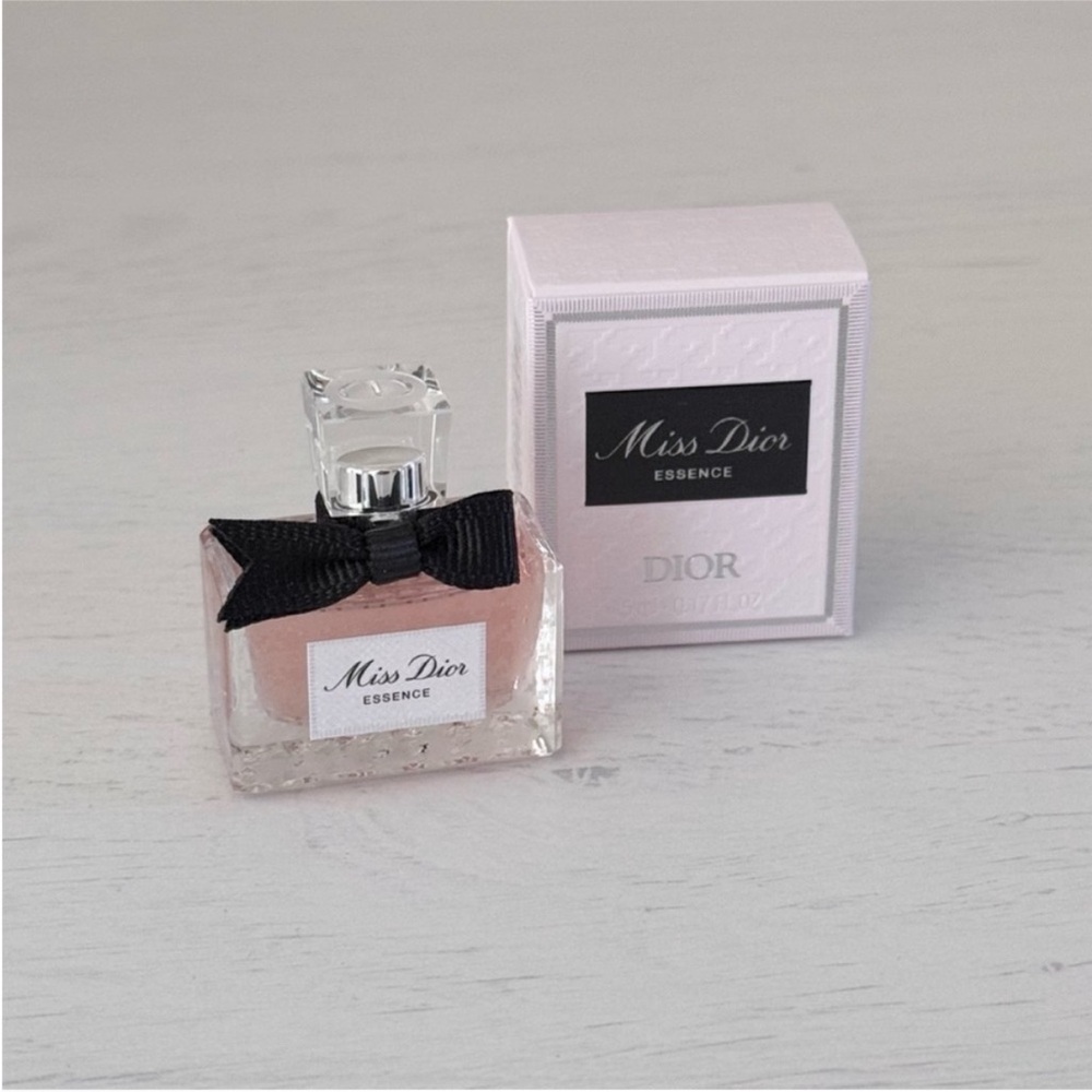 Dior Miss Dior Essence Mini Dabber - Picture 2 of 3
